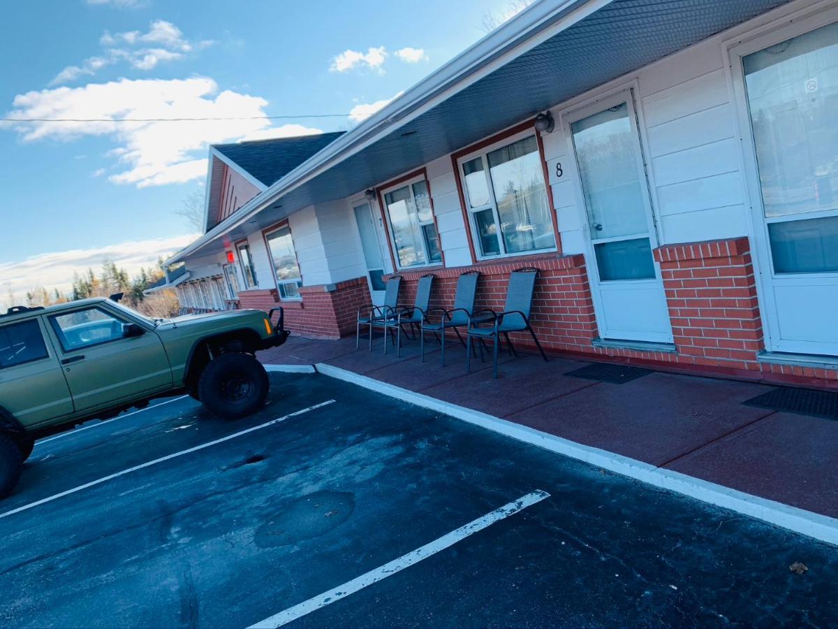 Bo-Mark Motel North Bay Exterior photo