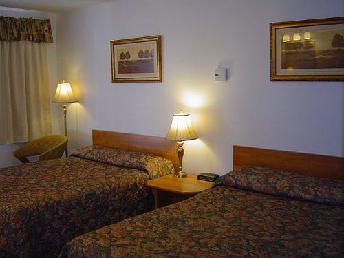 Bo-Mark Motel North Bay Exterior photo